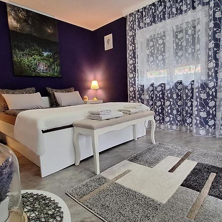 Studio Apartman Marta Кореница Экстерьер фото