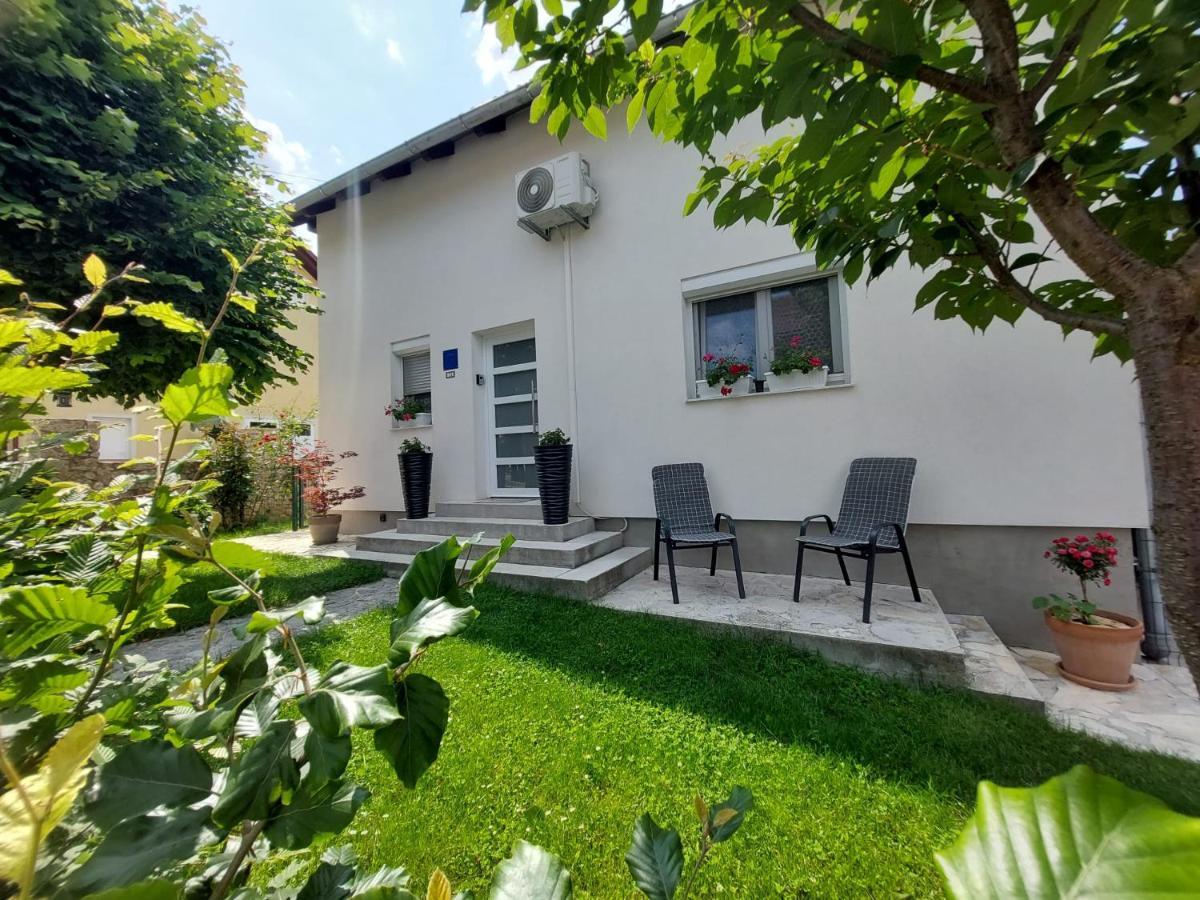Studio Apartman Marta Кореница Экстерьер фото