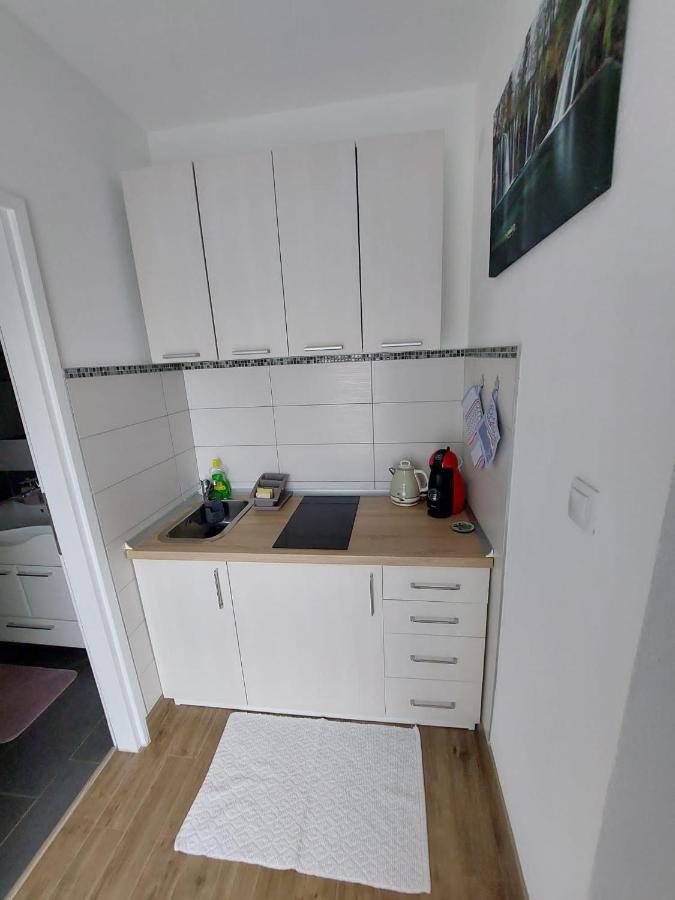 Studio Apartman Marta Кореница Экстерьер фото